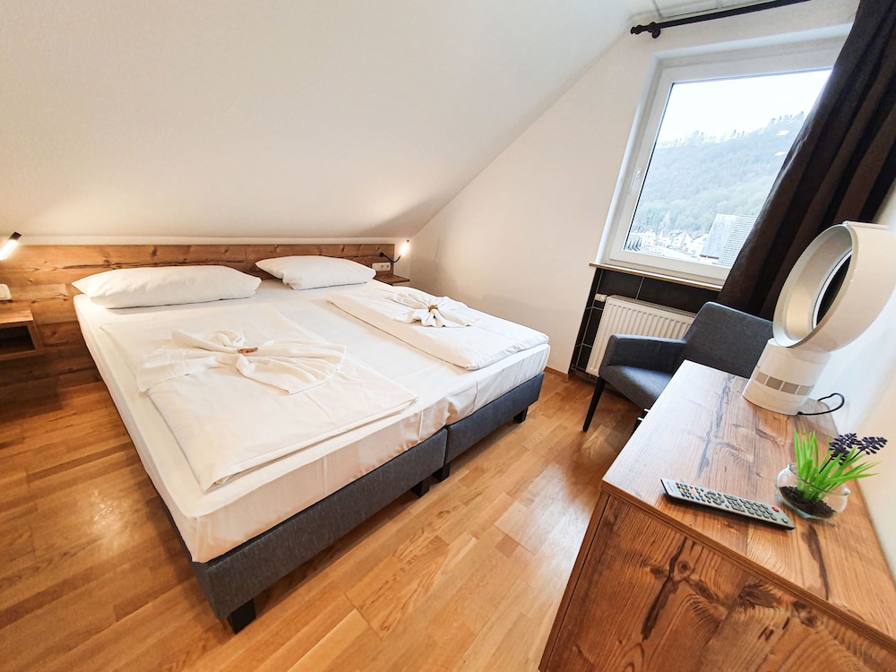 Standard Double Room photo 2