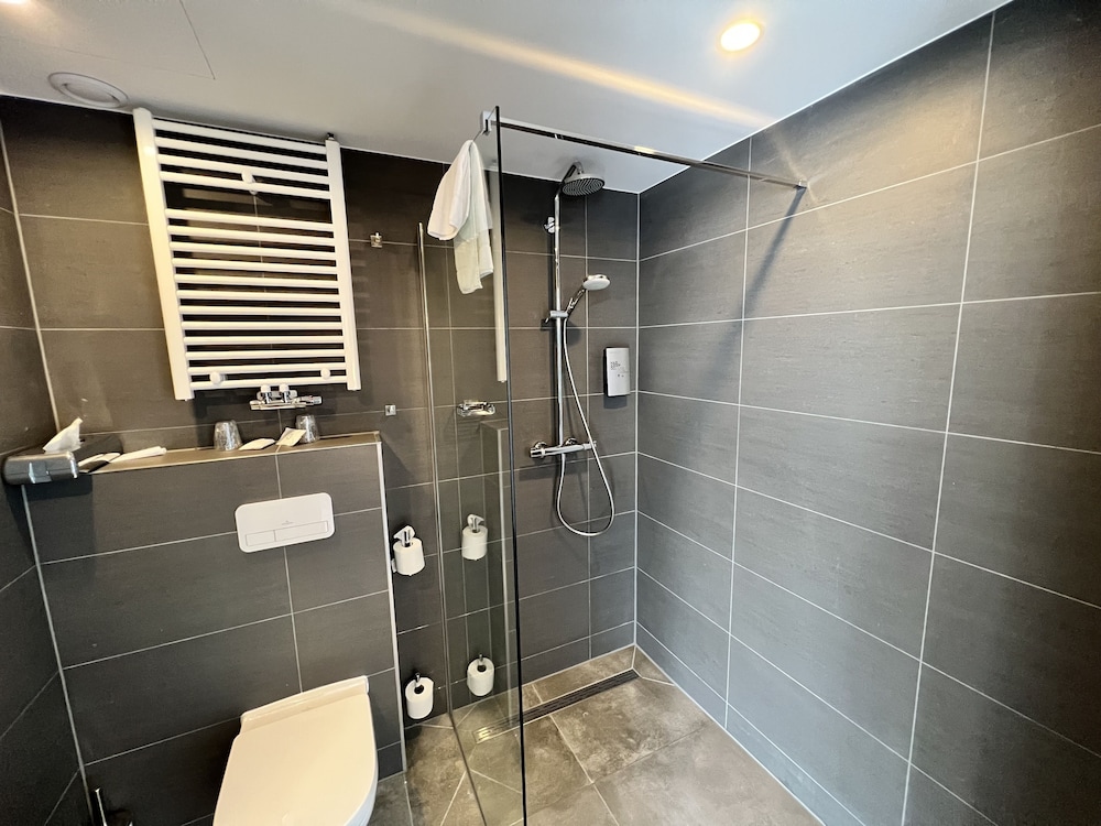 Standard Room, 1 Twin Bed, Non Smoking - Photo 13