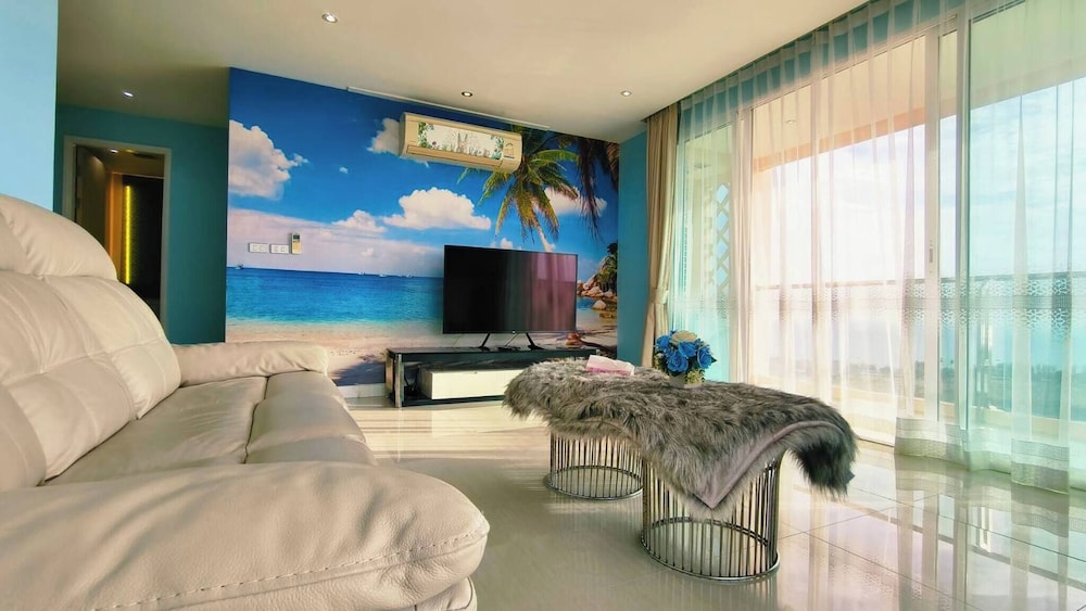 Apartment, 2 Bedrooms, Accessible, Smoking