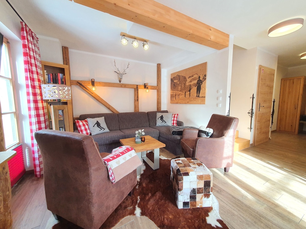 Traditional Chalet photo 1