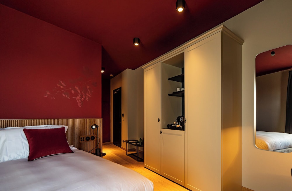 Deluxe Double Room photo 2