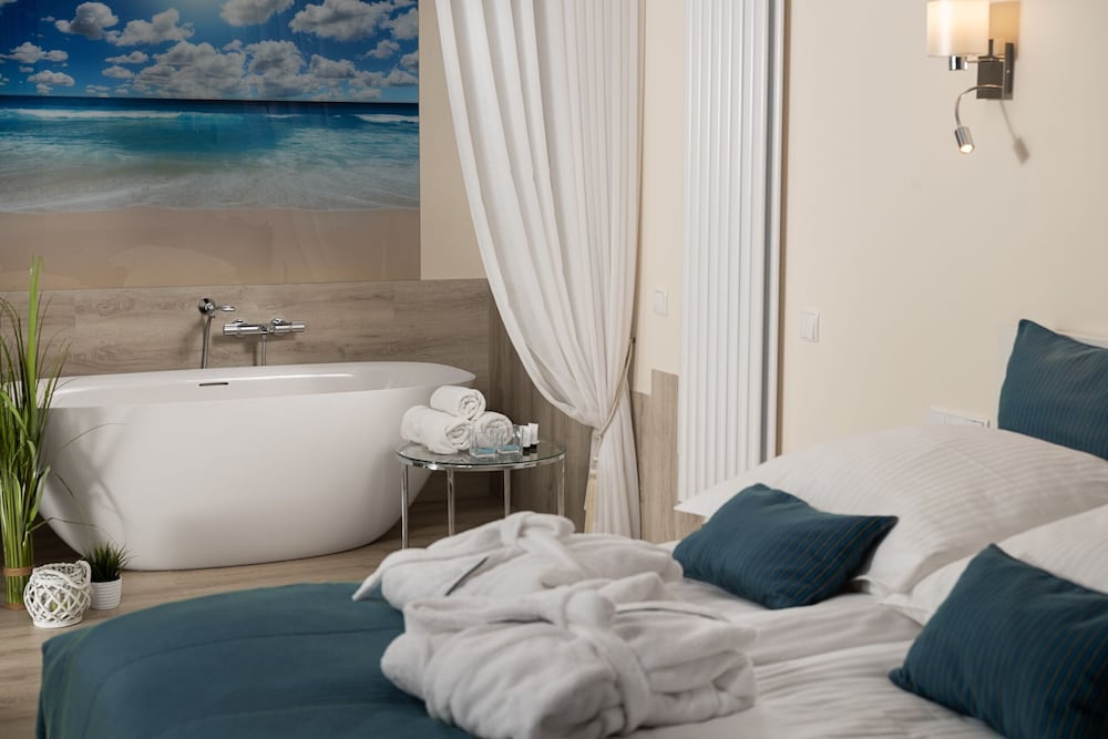Luxury Studio Suite photo 1