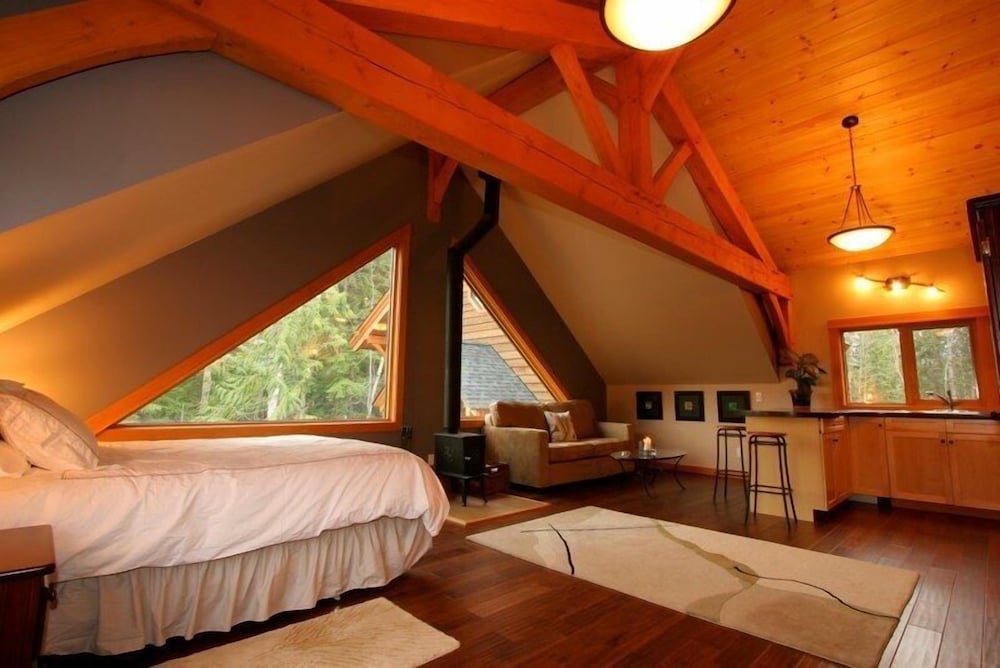 Premium Loft, 1 Bedroom, Mountain View photo 2