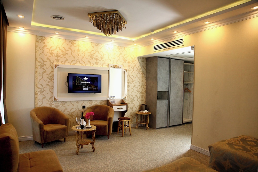 Family Triple Room