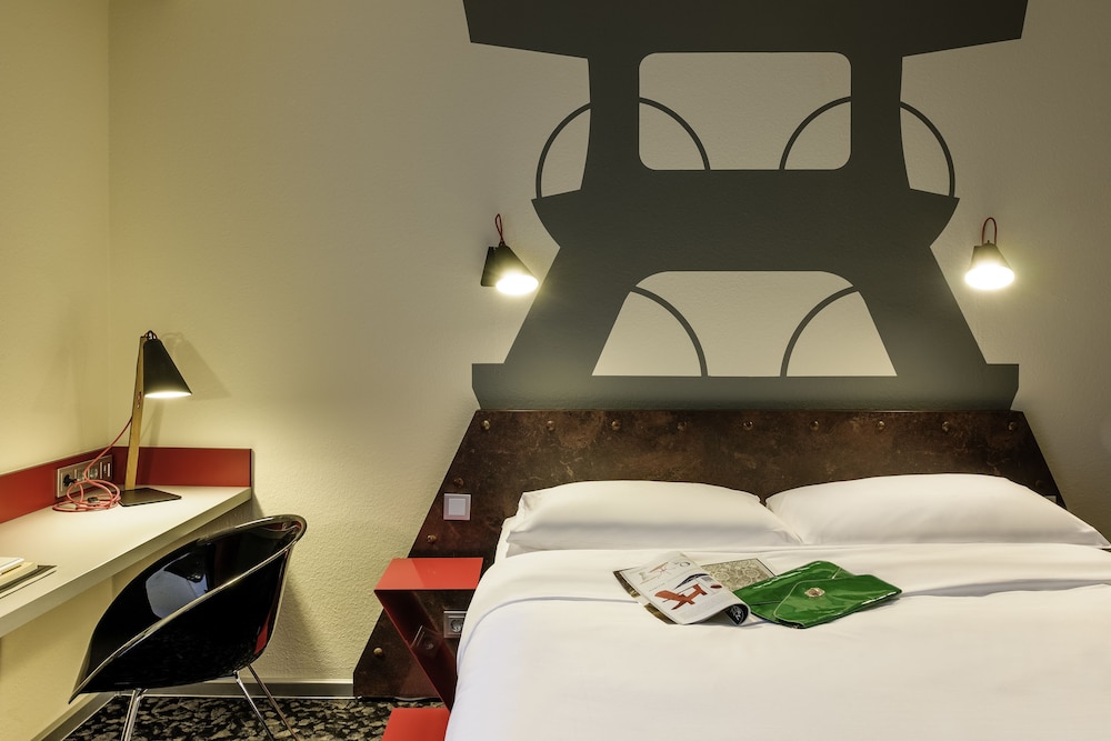 Design Double Room Single Use photo 2