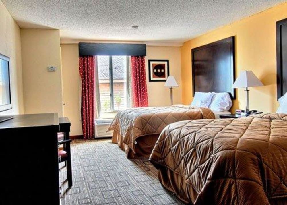 Room, 2 Queen Beds, Accessible, Non Smoking - Photo 2
