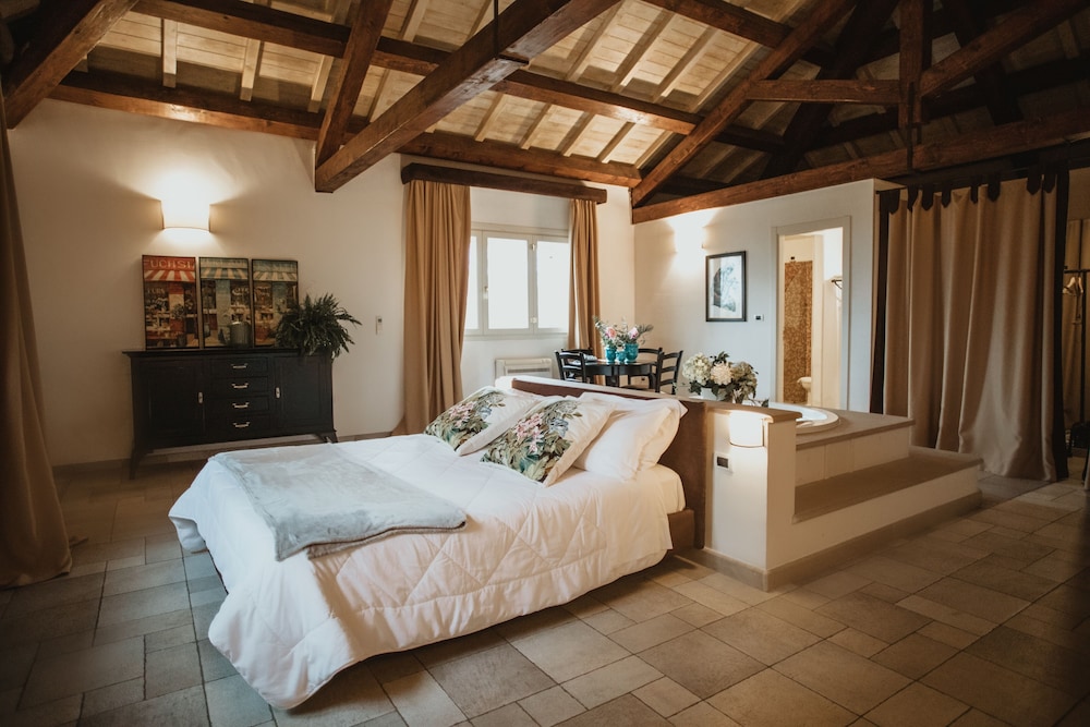 Suite (2 people) - Photo 1
