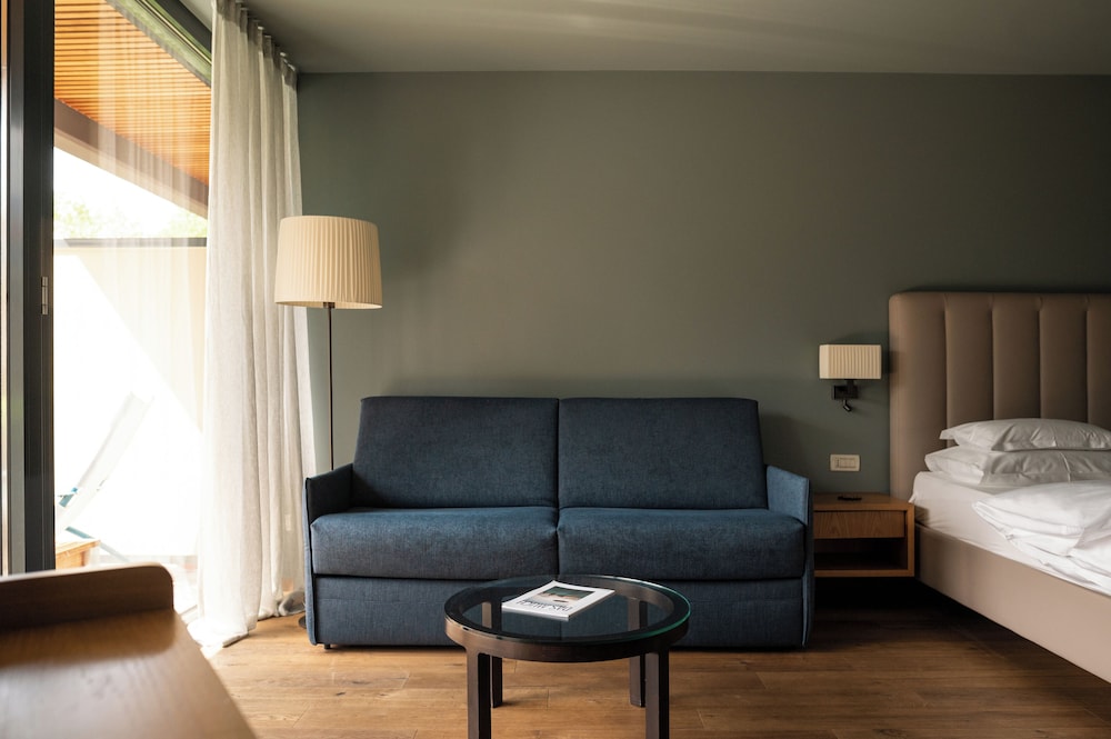Suite, Garden View, Ground Floor photo 2