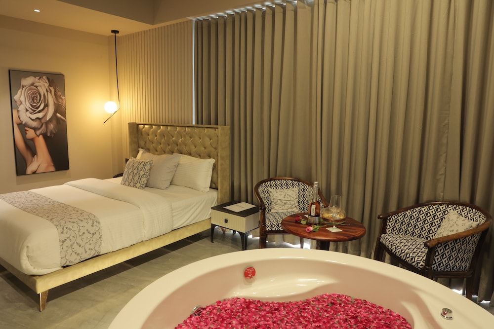 Luxury Room photo 1