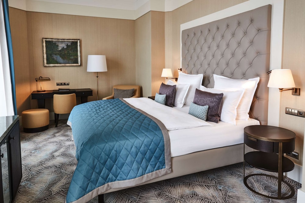 Suite (Park) - Photo 3