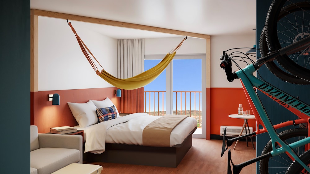 Room, 1 King Bed, Connecting Rooms