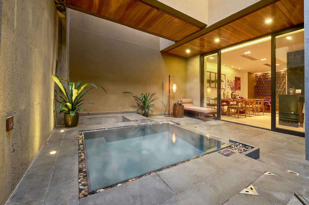 Villa B photo 2