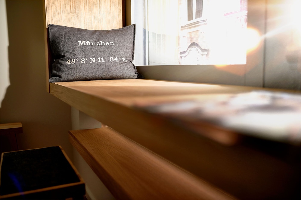 Compact Suite thumbnail 5