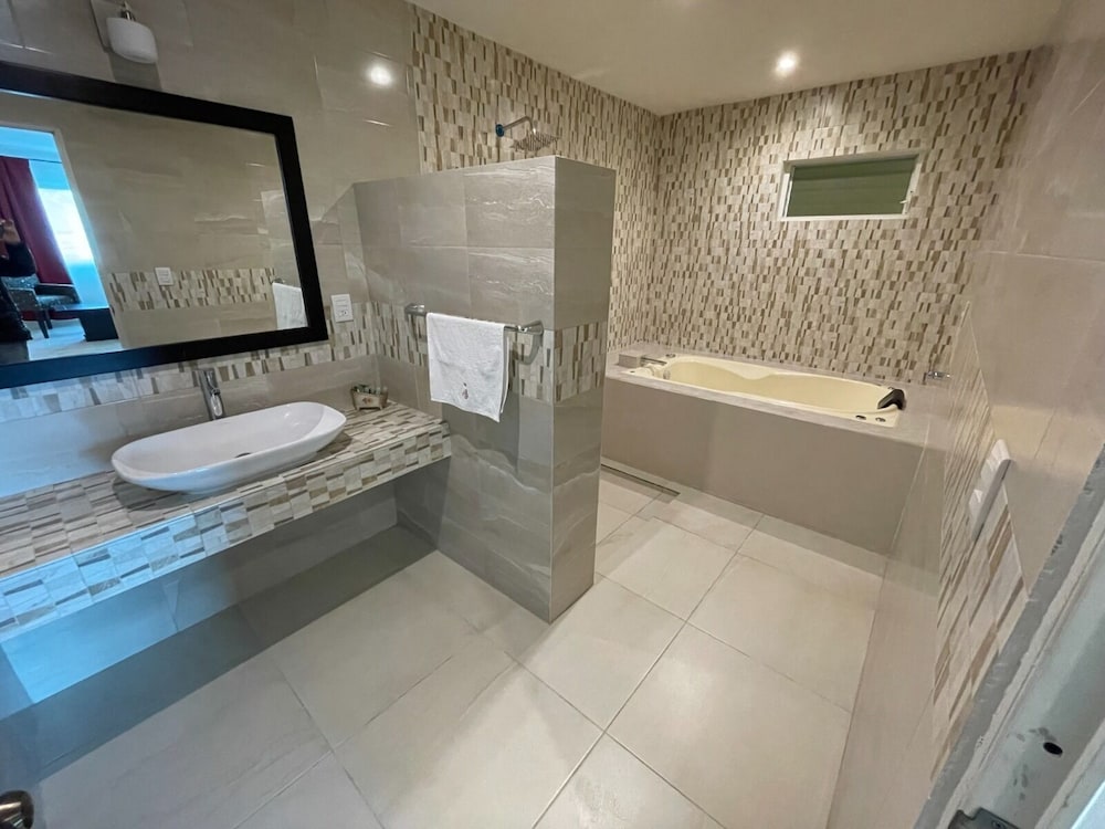 Comfort Room photo 3