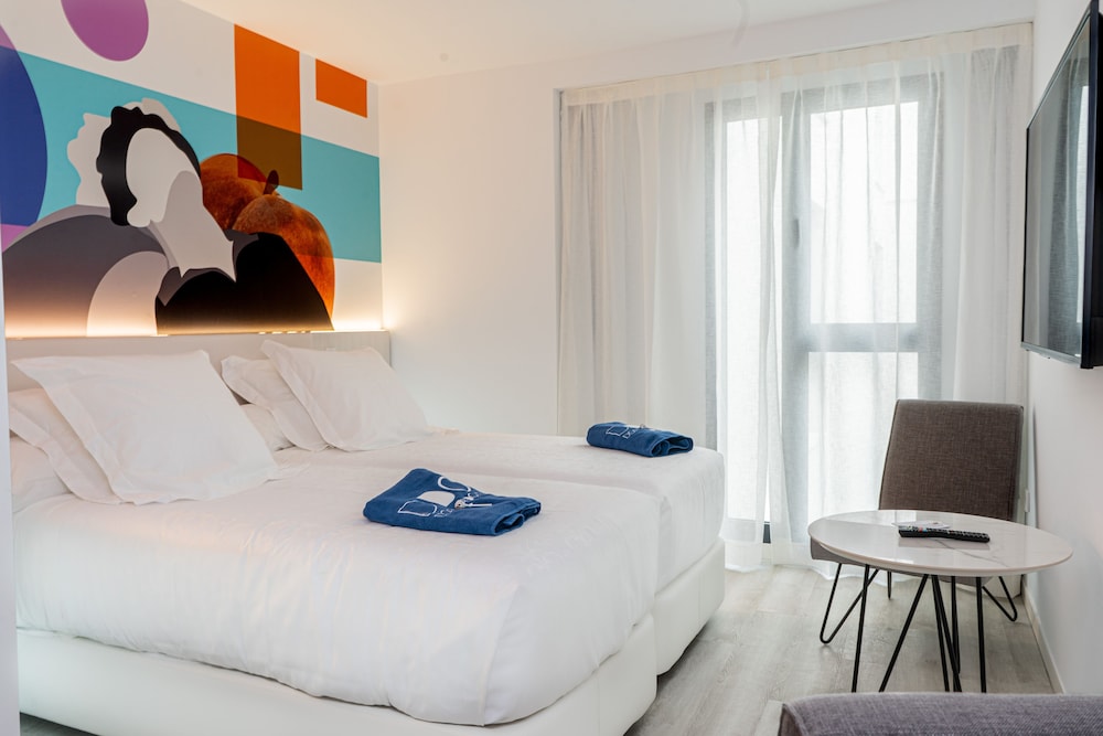 Standard Double Room, 1 Double or 2 Twin Beds