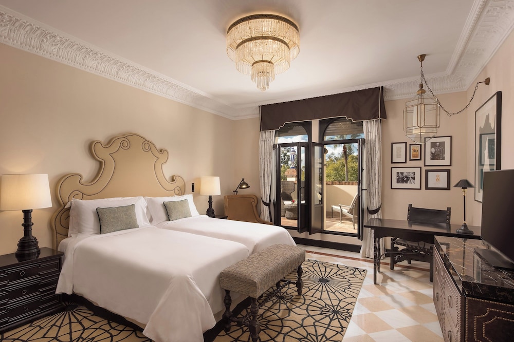 Grand Room, 2 Twin Beds, Terrace