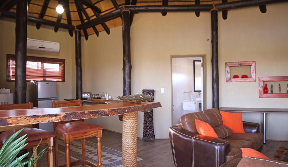 Executive Villa photo 3