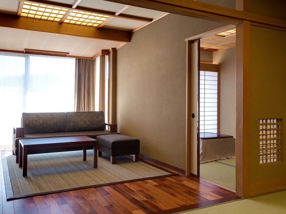Traditional Room, Separate Smoking Areas (Japanese-Style, Tensyo Building) photo 2