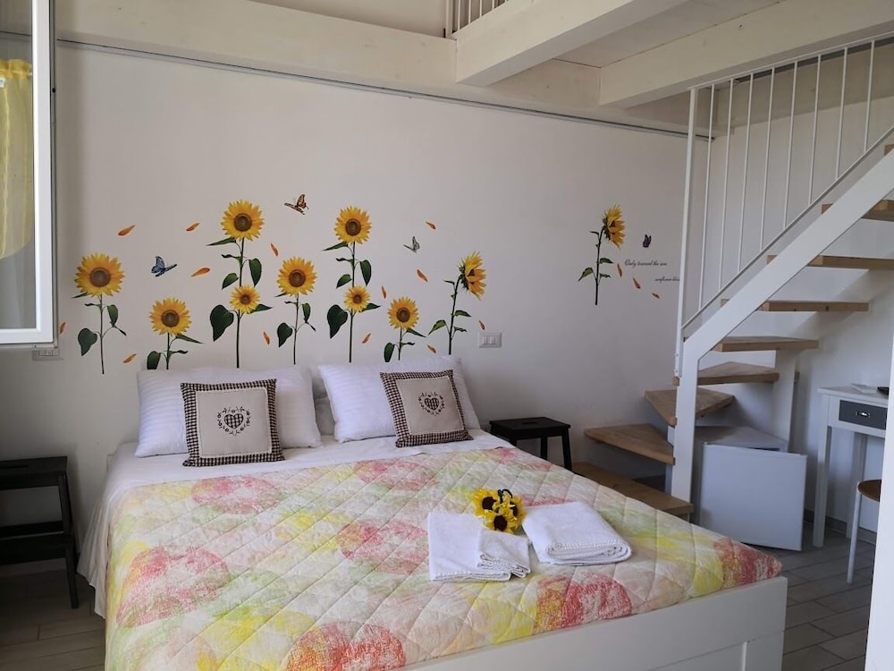 Family Room, Garden View