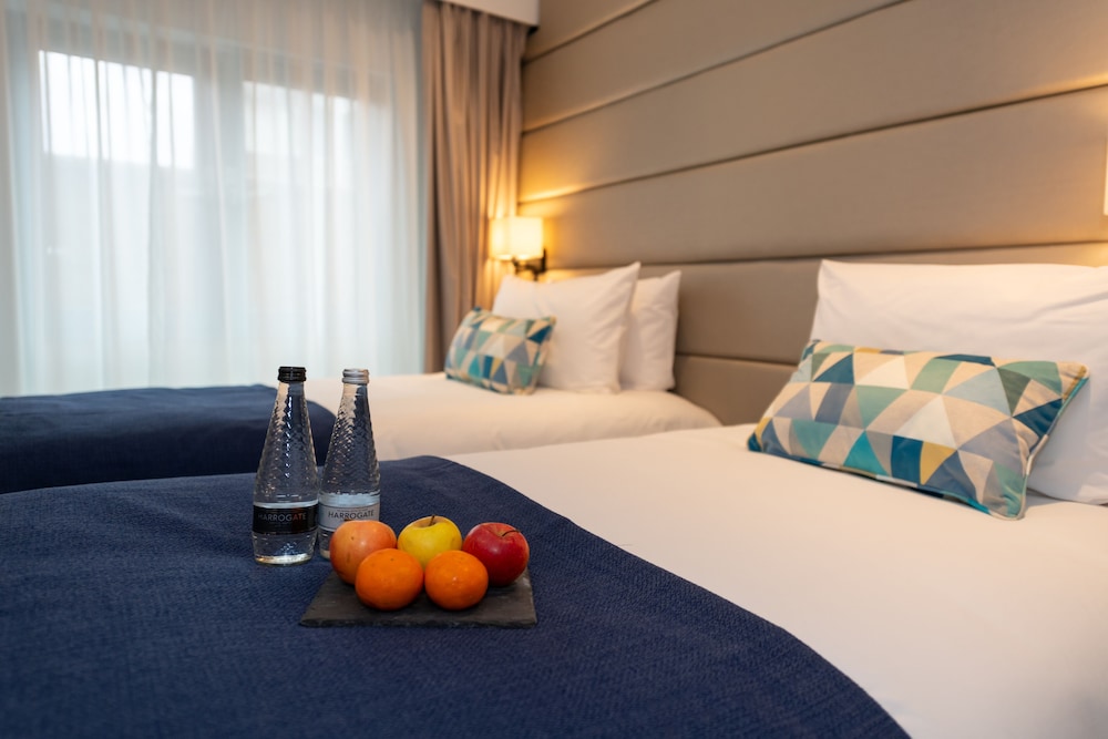 Executive Twin Room photo 2