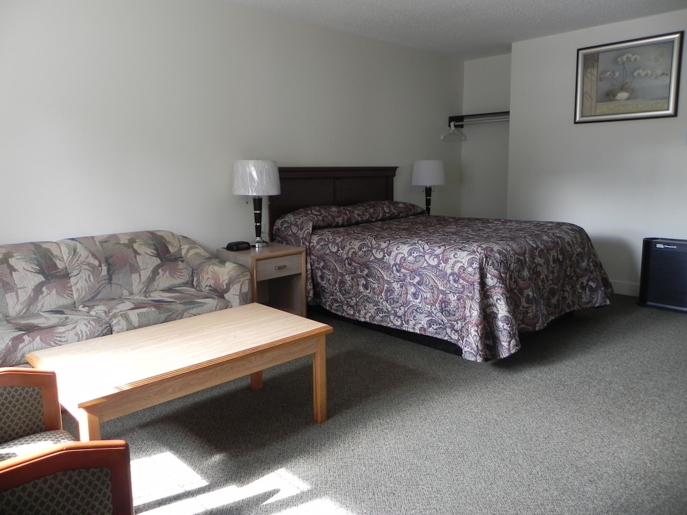 Standard Room, 1 Queen Bed photo 1