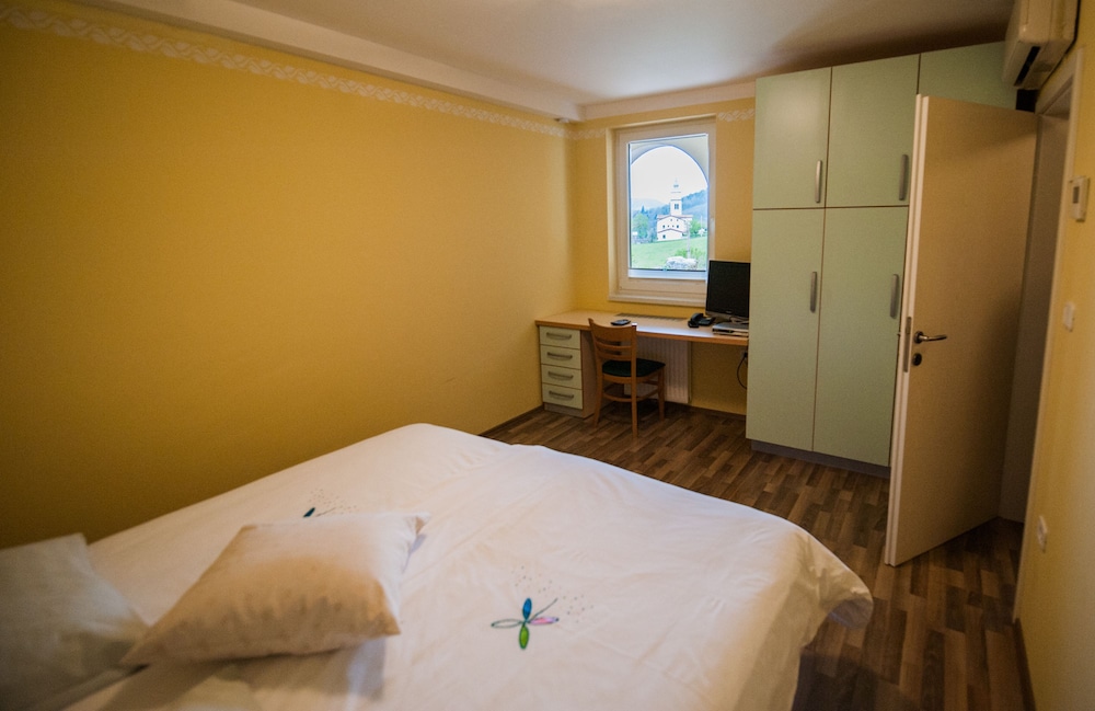 Room Majnica photo 1