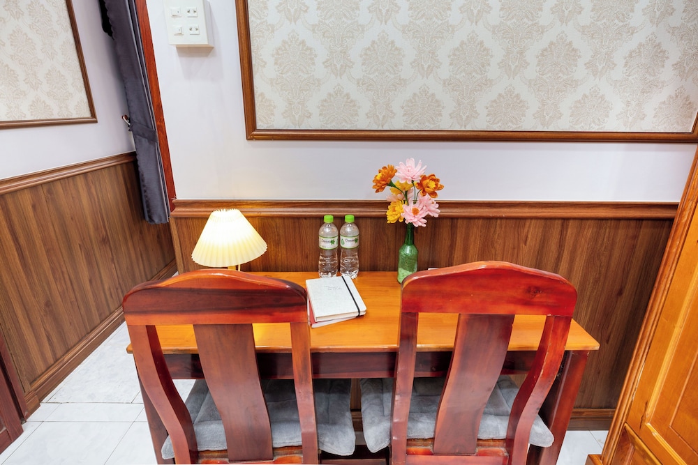 Family Double Room, Balcony, Garden View photo 3