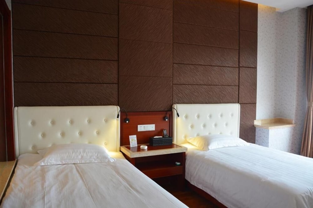 Superior Double or Twin Room photo 2