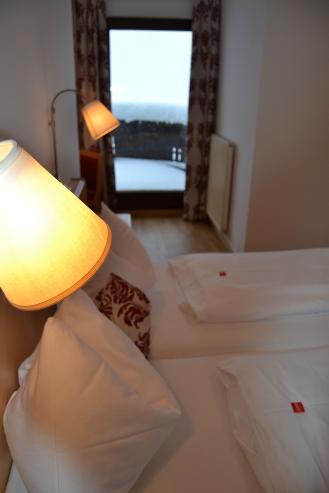 Standard Double Room - Photo 4