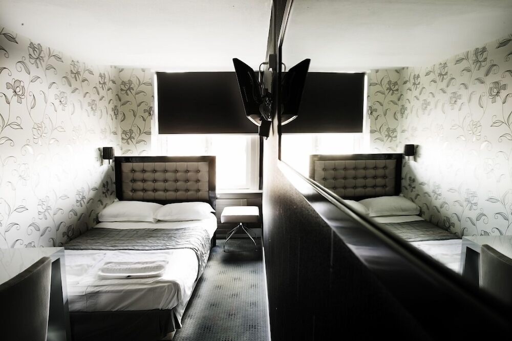 Basic Room, 1 Double Bed