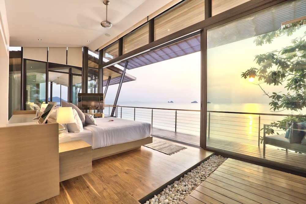 Villa (5 Bedrooms) photo 1