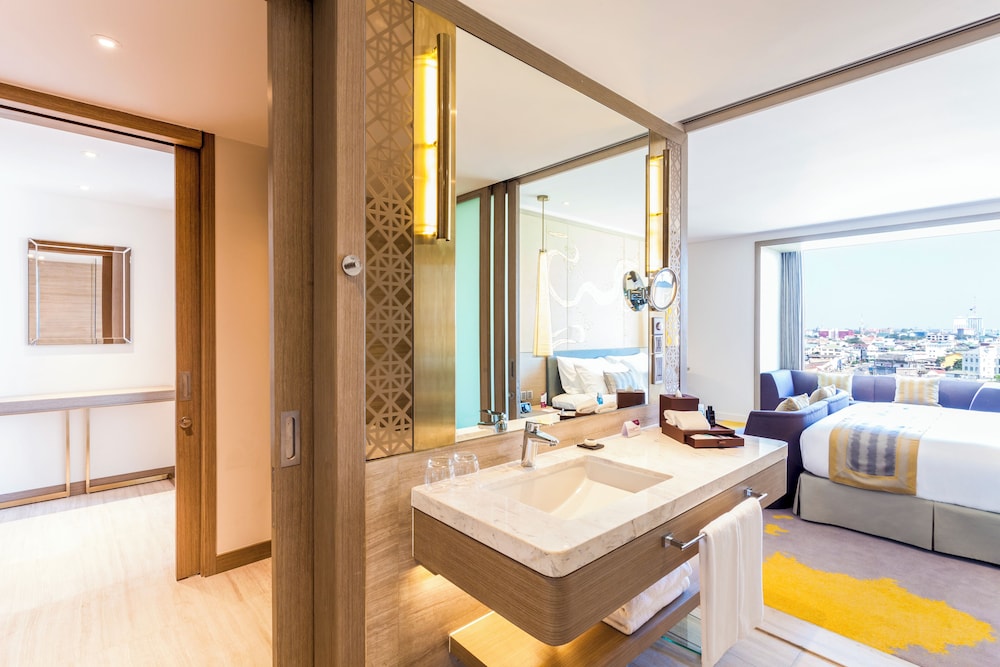 Business Room