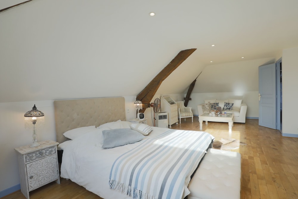 Deluxe Suite, 2 Bedrooms, 2 Bathrooms, Park View photo 2