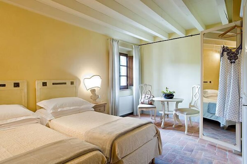 Room, Multiple Beds photo 3