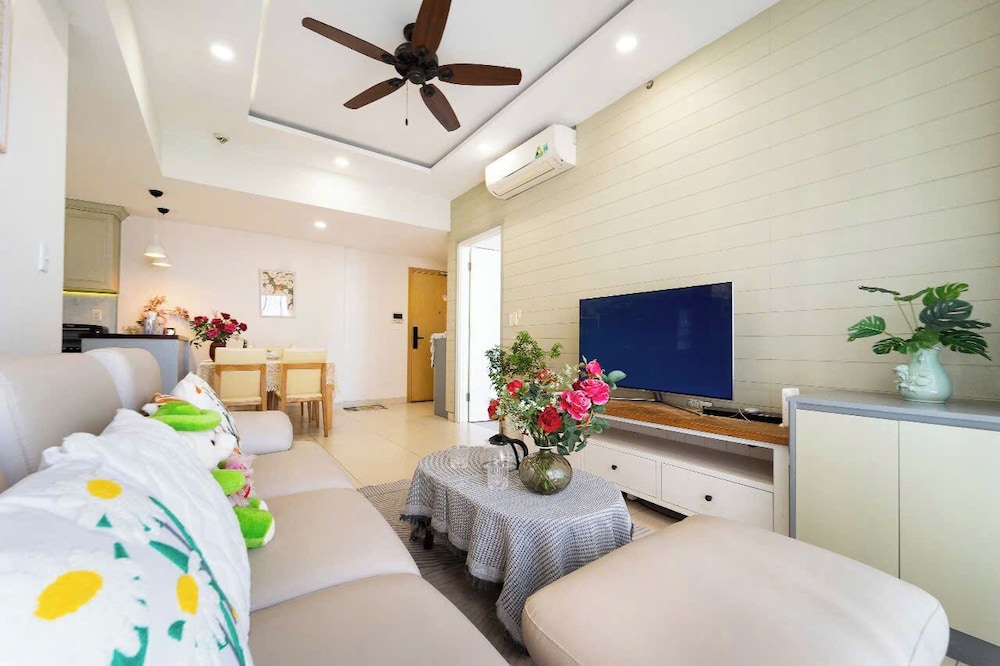 Deluxe Apartment, 3 Bedrooms, Balcony, City View