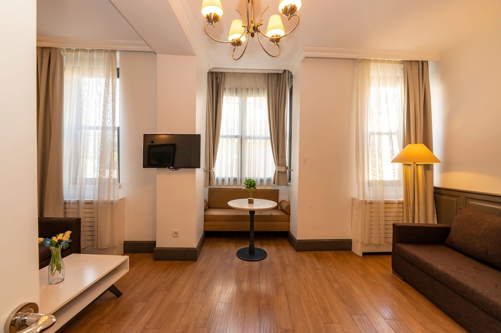 Deluxe Apartment photo 1