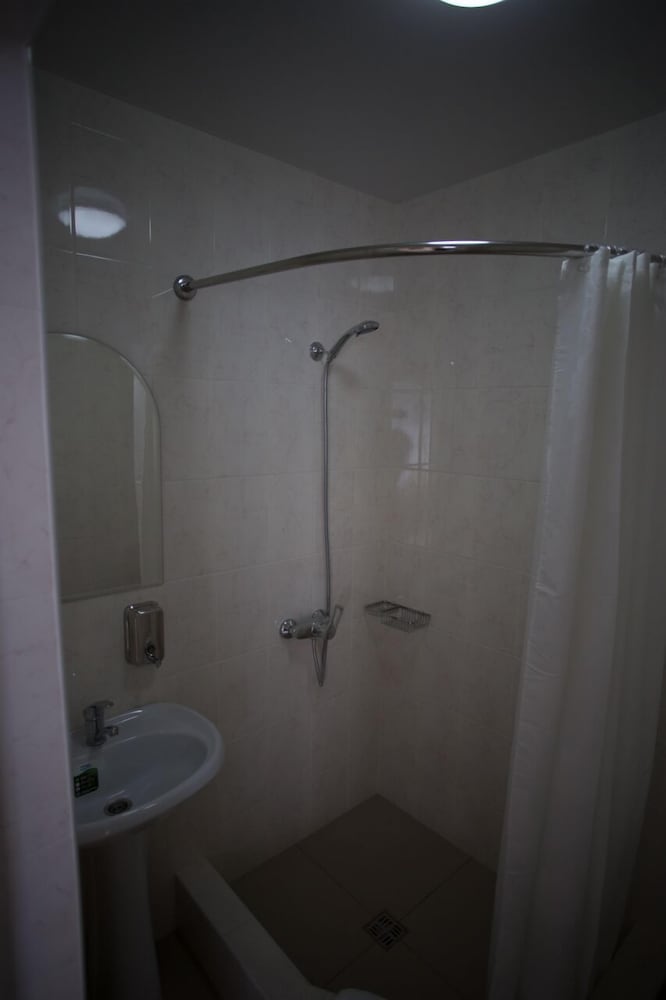 Standard Double or Twin Room, 2 Twin Beds, Non Smoking photo 2
