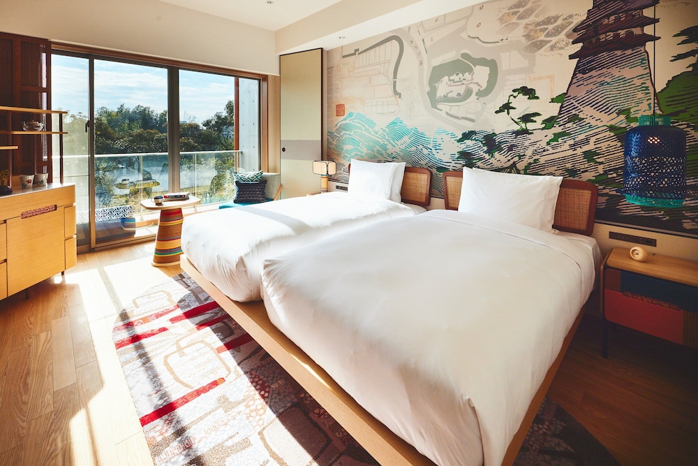 Standard Room, 2 Twin Beds (Tea House View, Furn. Balcony) - Photo 2