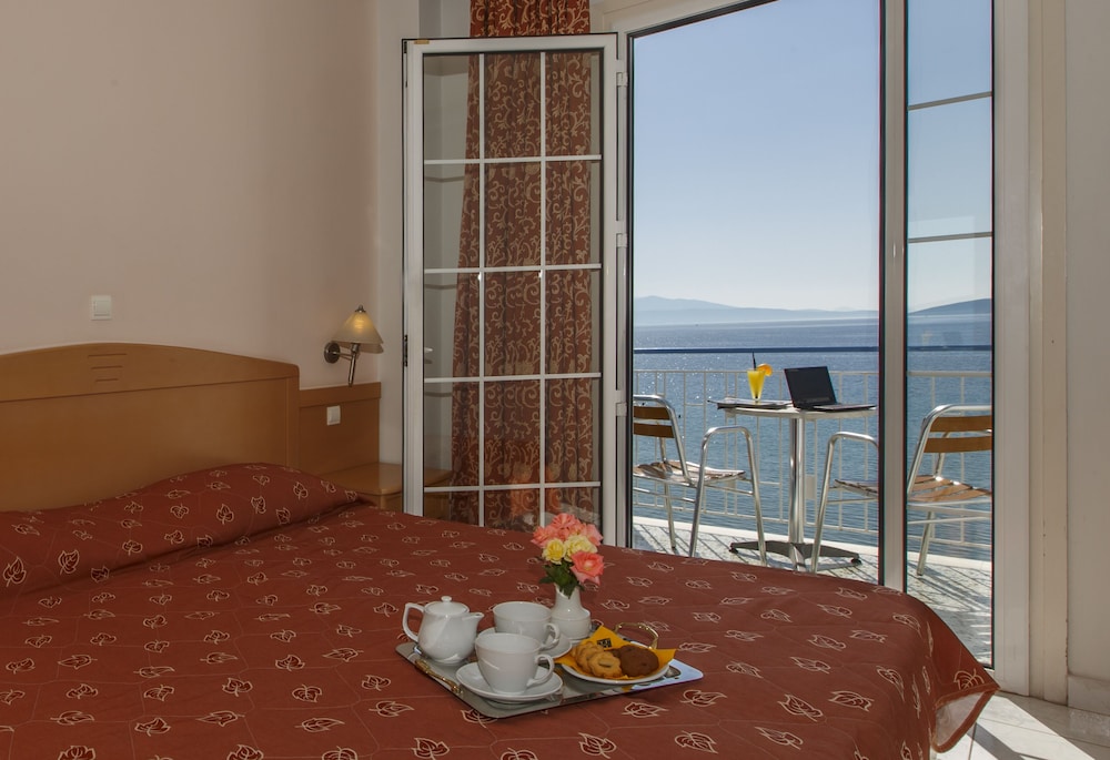 Standard Double Room, Sea View - Photo 5