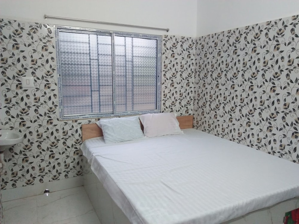 Standard Double Room, City View photo 1