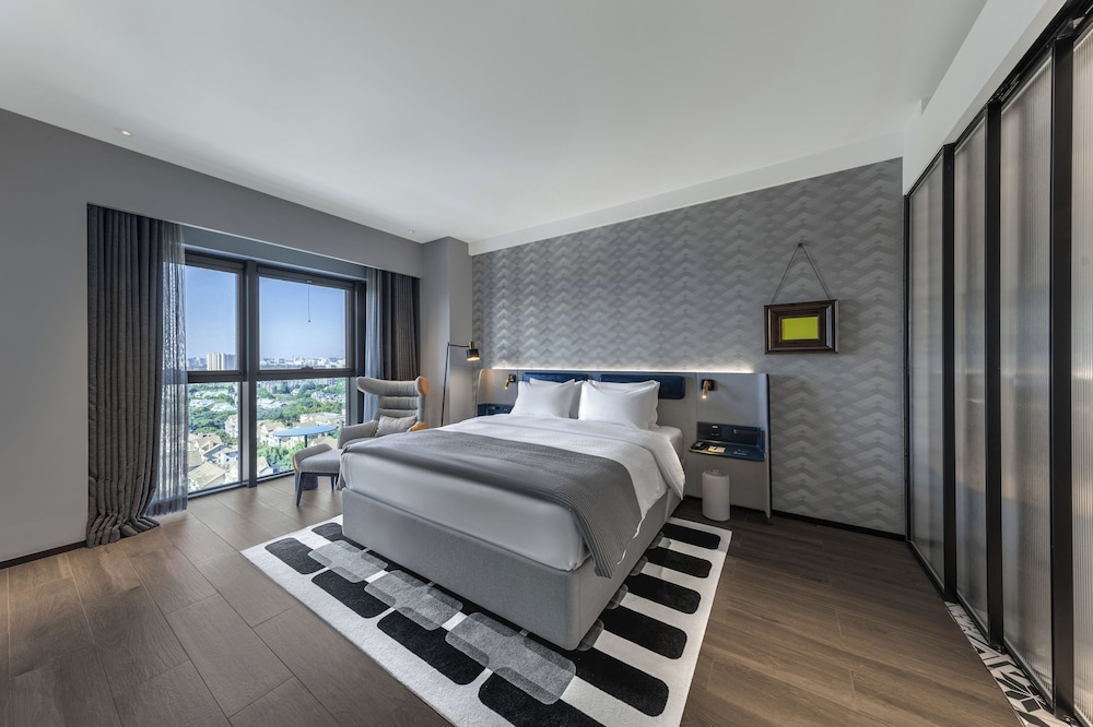 Basic Suite