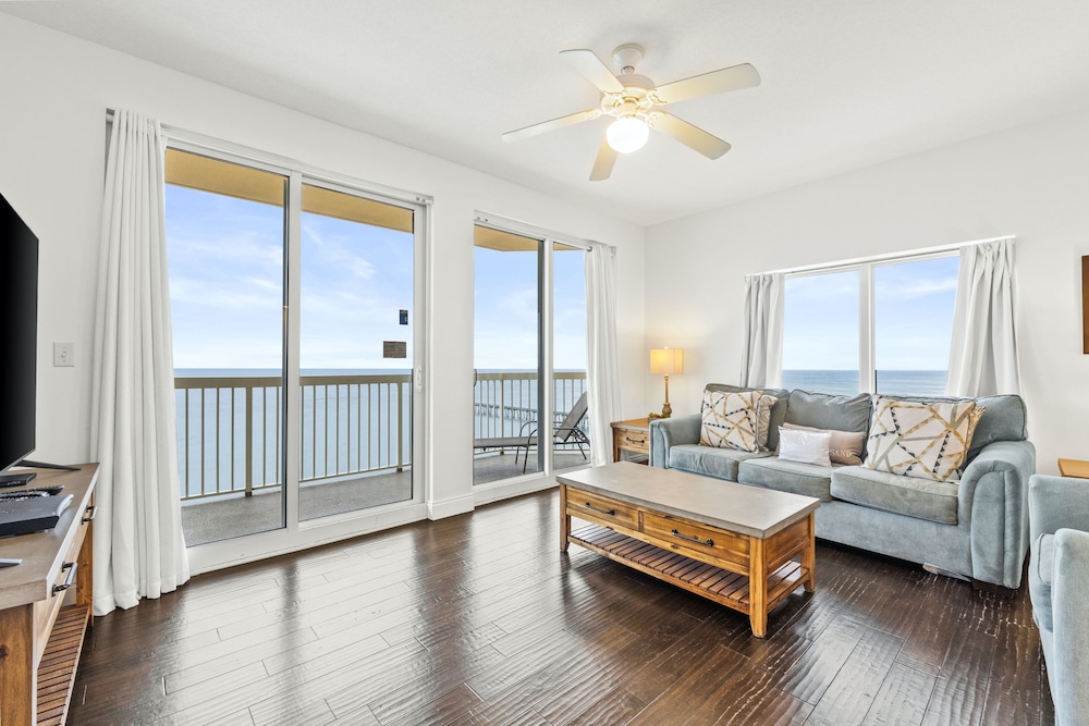 Condo, 3 Bedrooms, Ocean View (1509W)