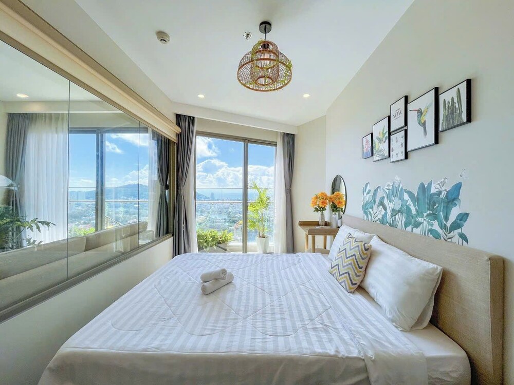Apartment, 2 Bedrooms, City View