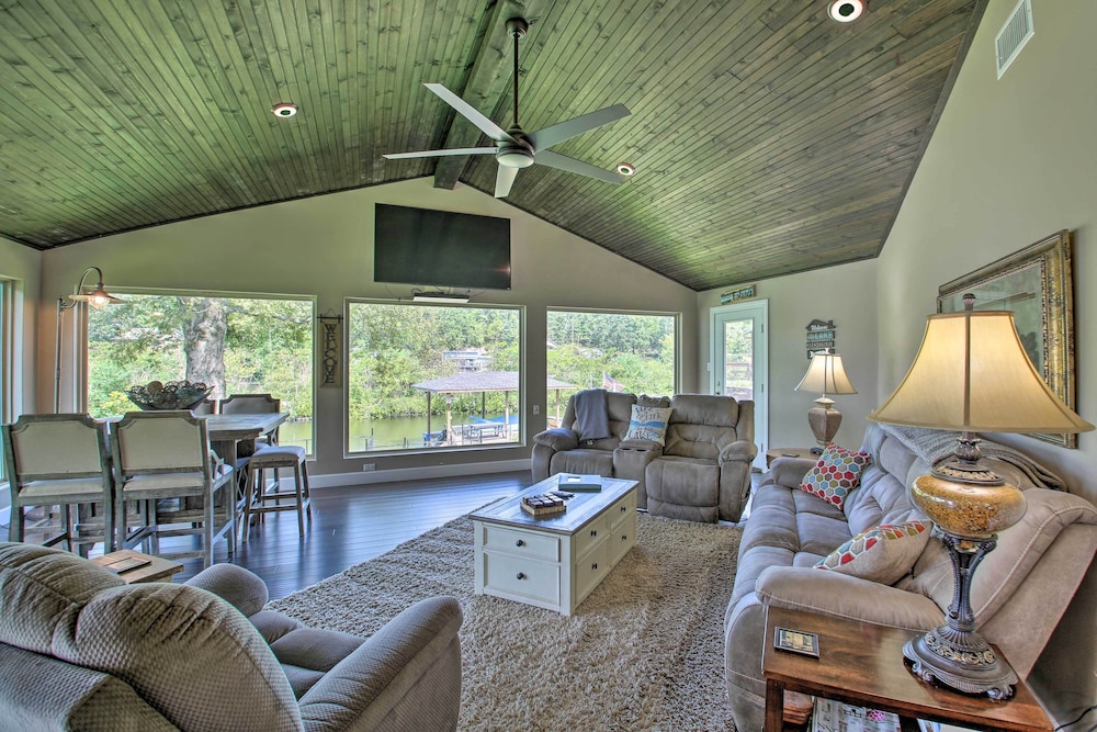 House (3 Bedrooms)
