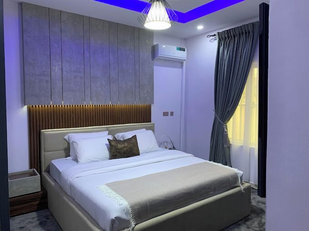 Deluxe Apartment, Balcony, City View