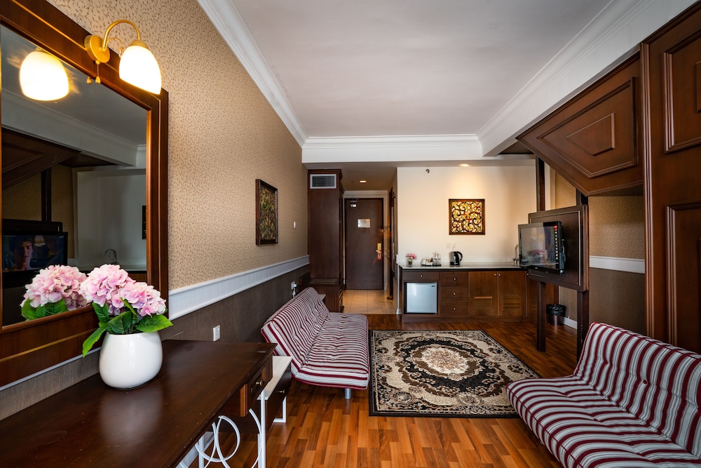 Duplex Suite - Photo 3