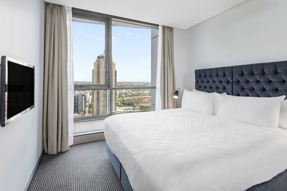 1 Bedroom Balcony Sky Suite photo 3