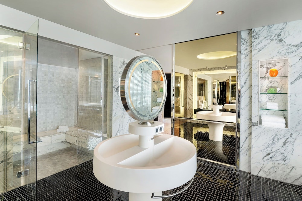 Presidential Suite, 1 Bedroom thumbnail 6