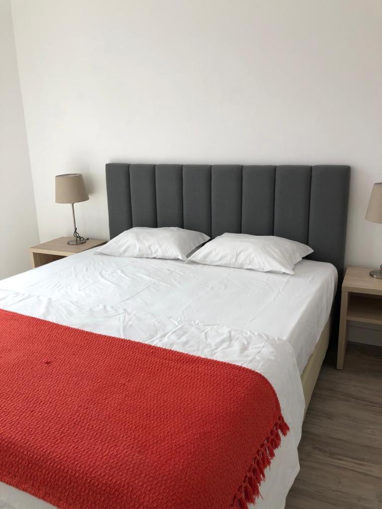 Double Room with Private Bathroom - Photo 6