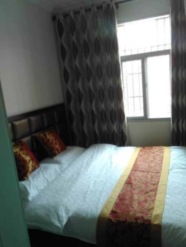 Standard Double Room photo 2